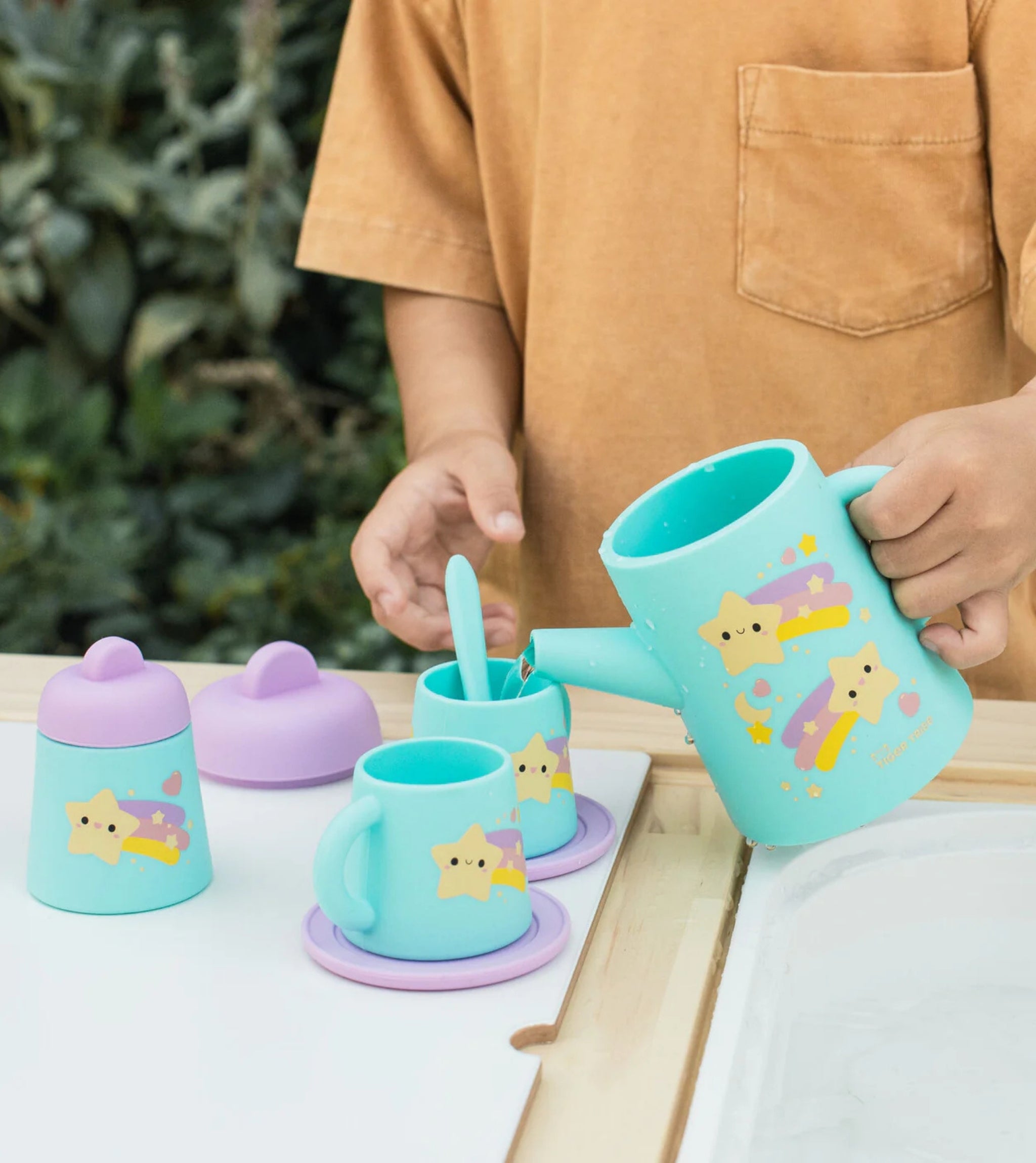 Starlight Party Silicone Tea Set
