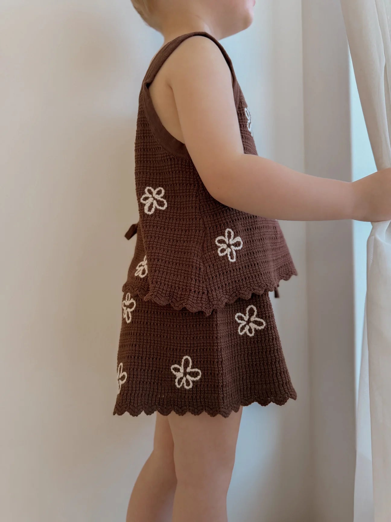 Daisy Knit Tie Set Espresso