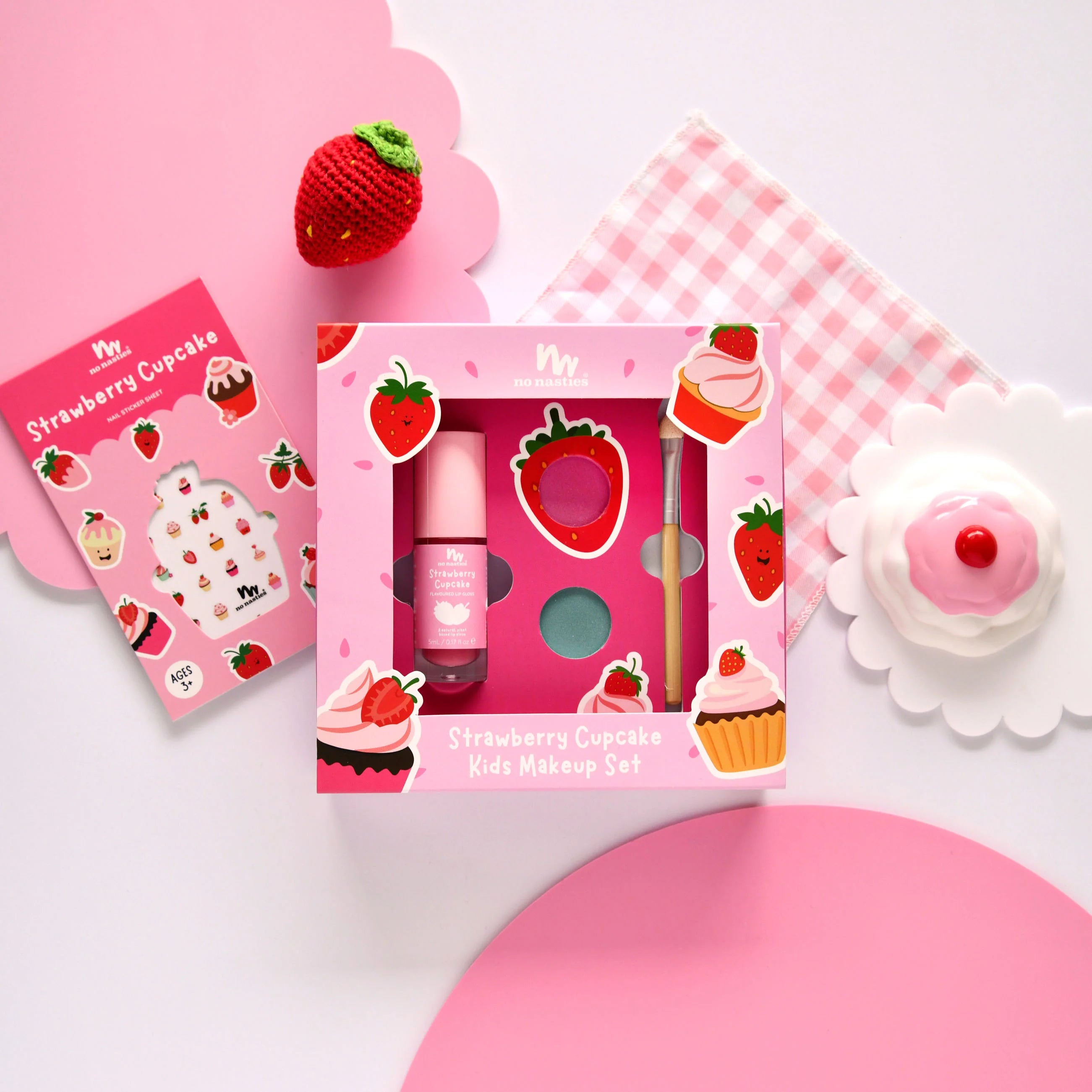 Strawberry Cupcake Natural Make Up Gift Set